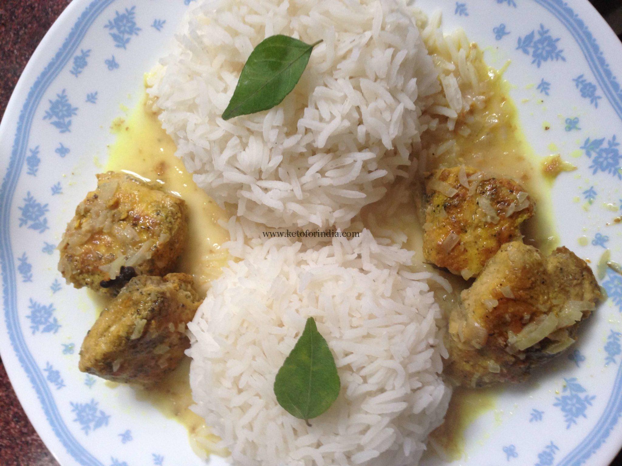 Fish molly with rice